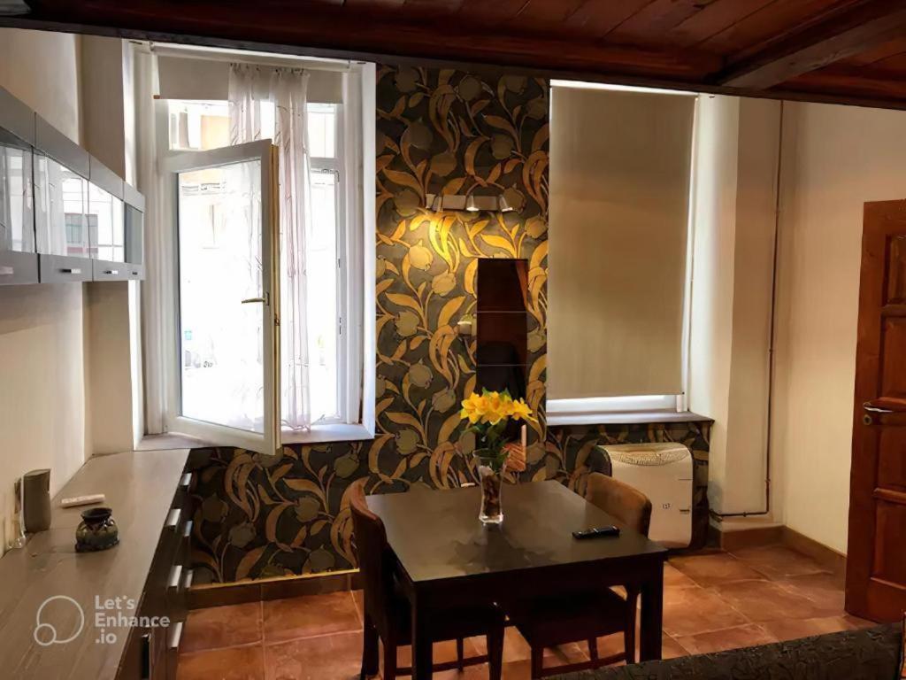 Spacious Room In Budapest City Center Exteriör bild